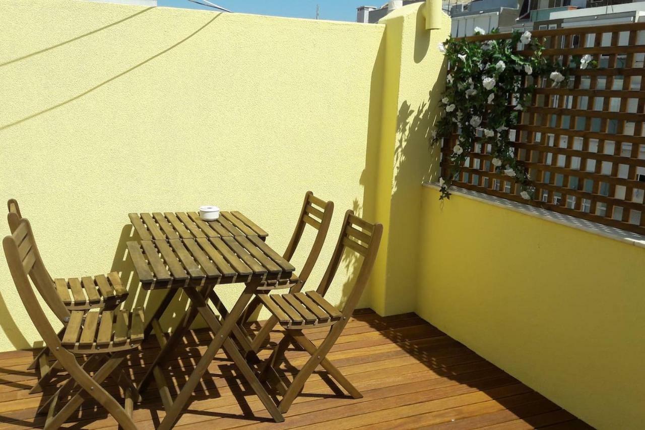 Modern Cosy Flat With Terrace In Campo De Ourique. Lisboa Exterior foto